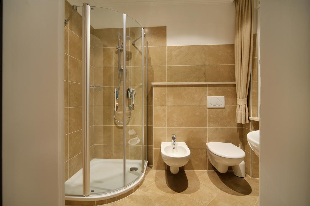 Hotel Isabella Meran Kamer foto